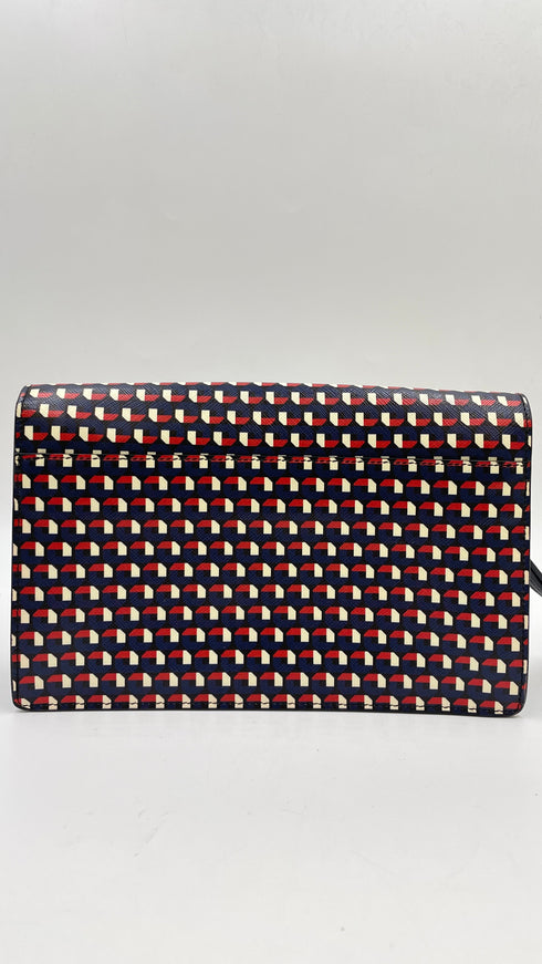 Pochette geometrica saffiano