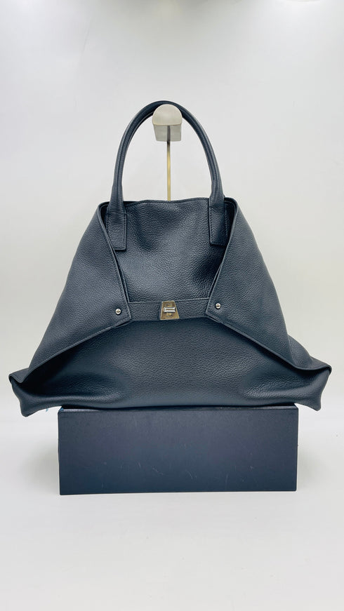 Borsa "AI Medium"
