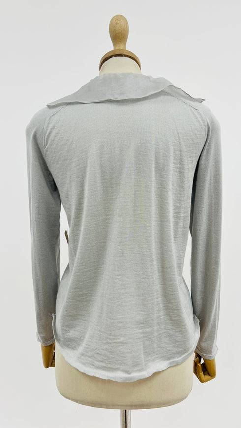 Maglia scollo volant