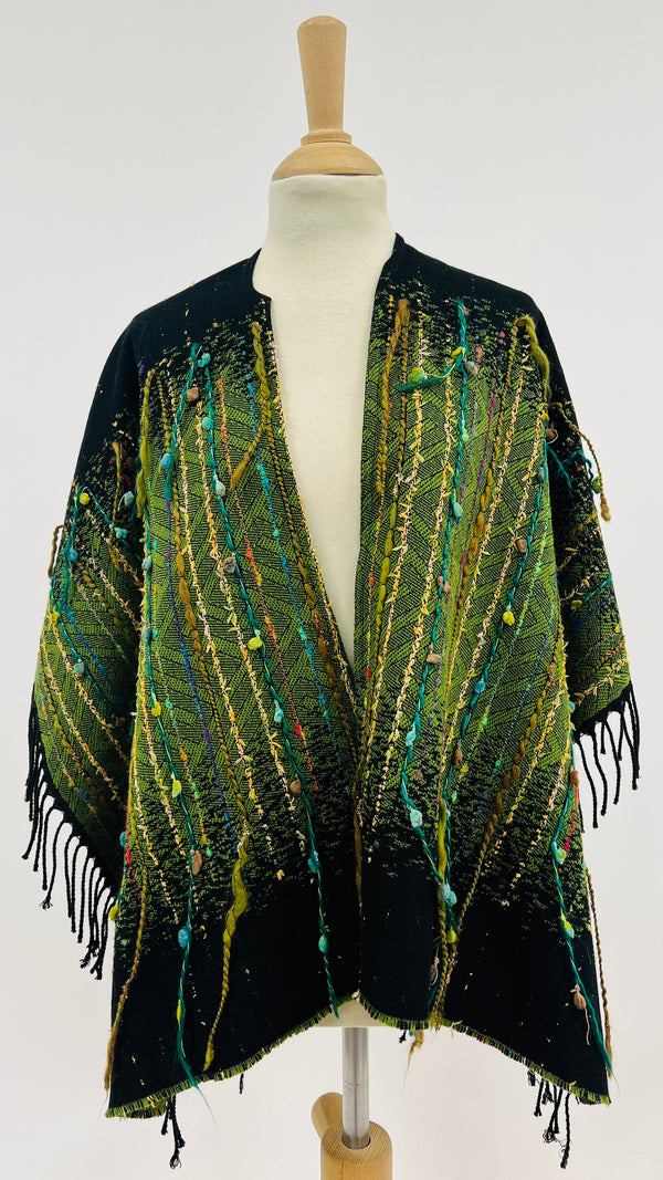 Poncho sfrangiato