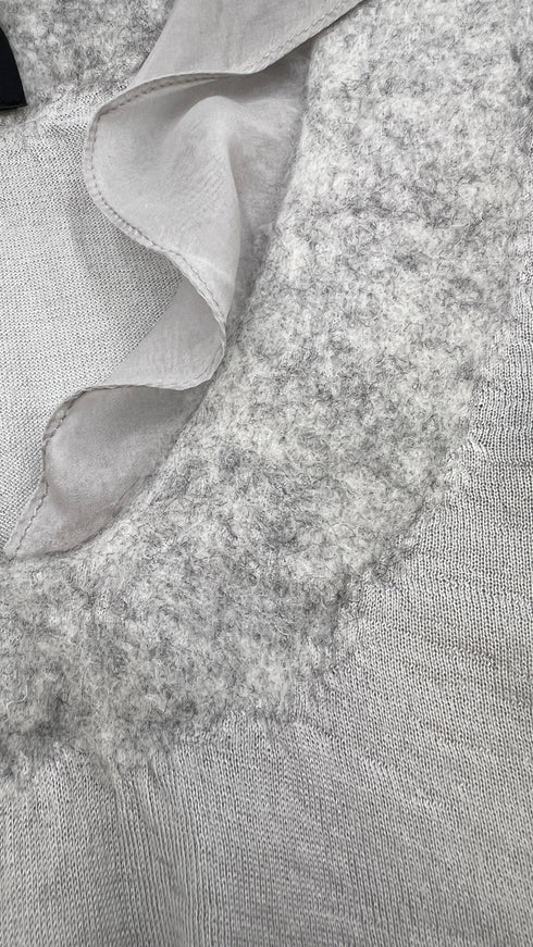 Maglia scollo volant