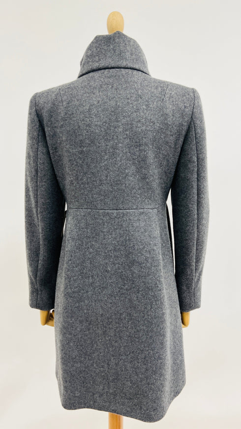 Cappotto corto con alamaro