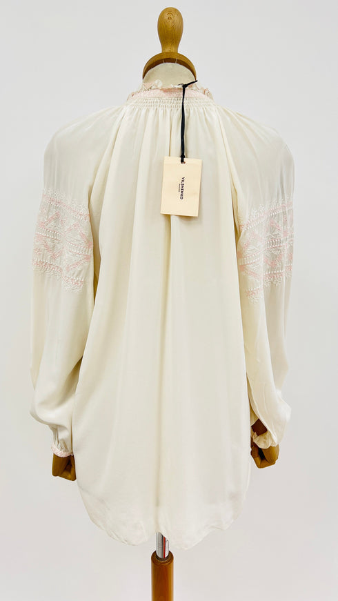 Camicia ricamata con cartellino
