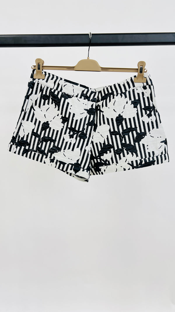 Shorts righe e fiori