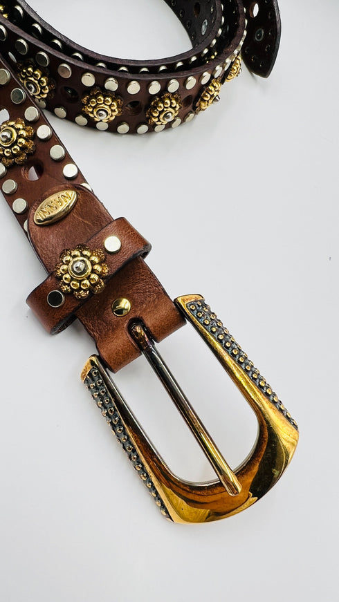 Cintura borchiata a fiori