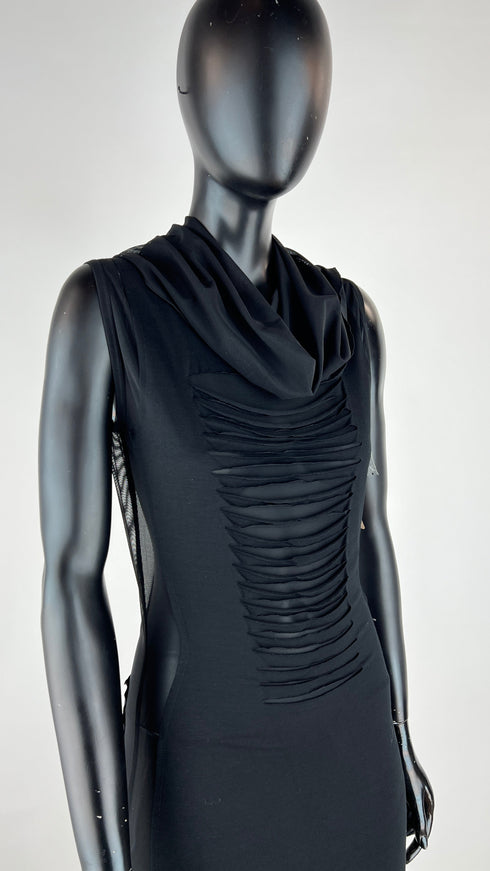 Abito lungo nero con cartellino