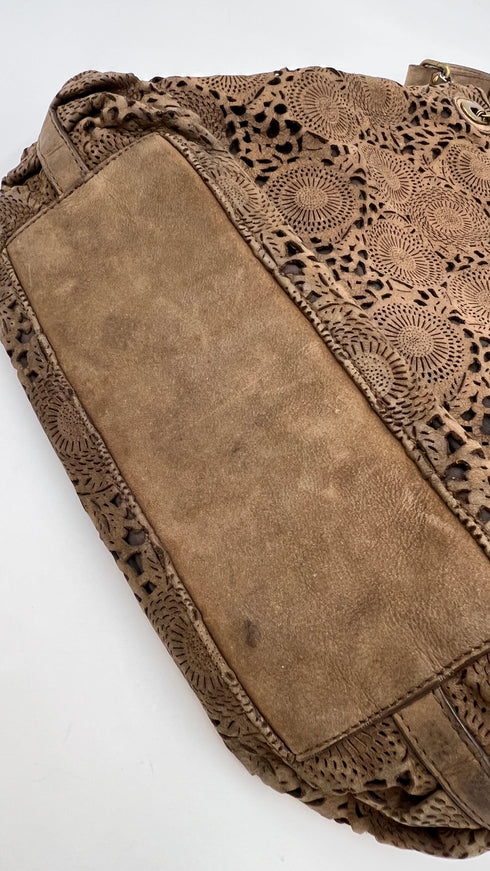 Borsa a spalla traforata