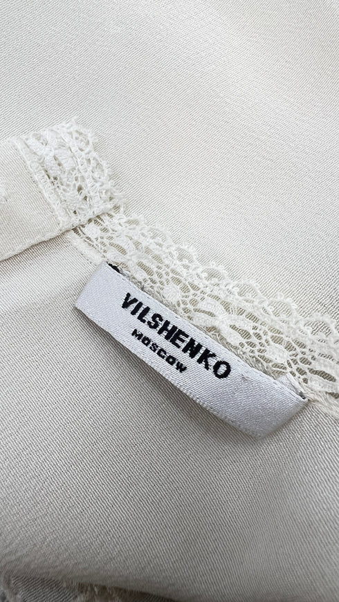 Blusa collo ricamo