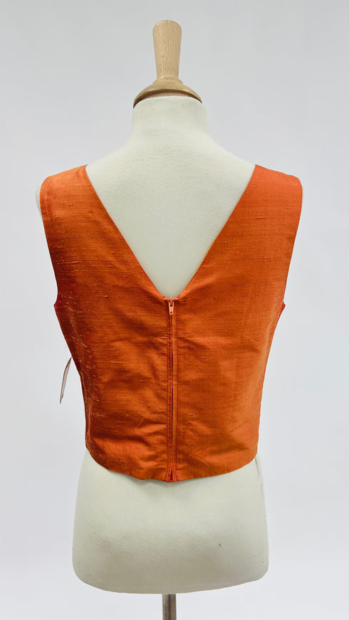 Top smanicato in seta