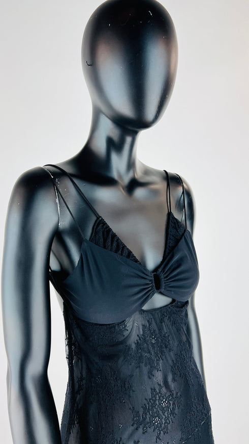 Abito lungo in pizzo