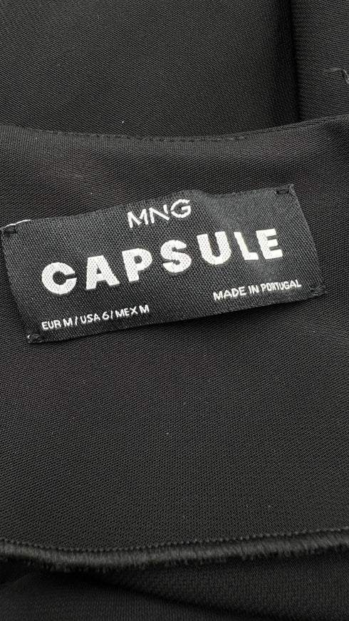 Abito lungo scollo all'americana