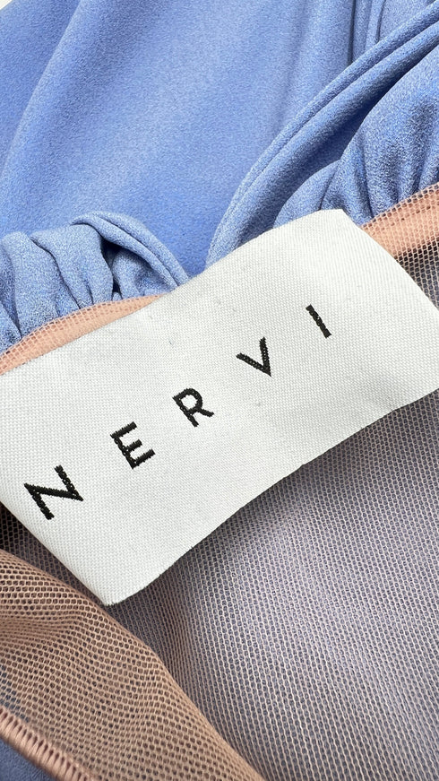 Abito lungo con strascico