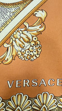 Foulard in seta stampata Versace