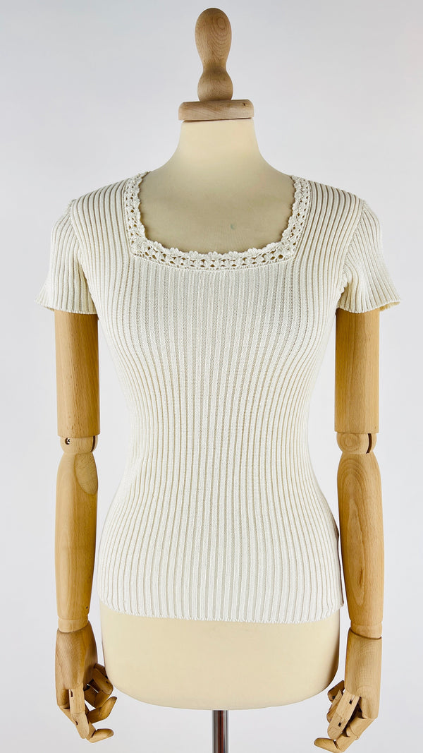 Top a costine bianco